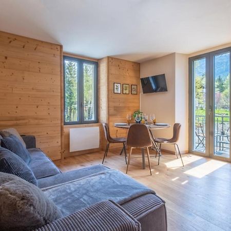 Newly Renovated Apartment With Mont Blanc View Chamonix Exteriér fotografie