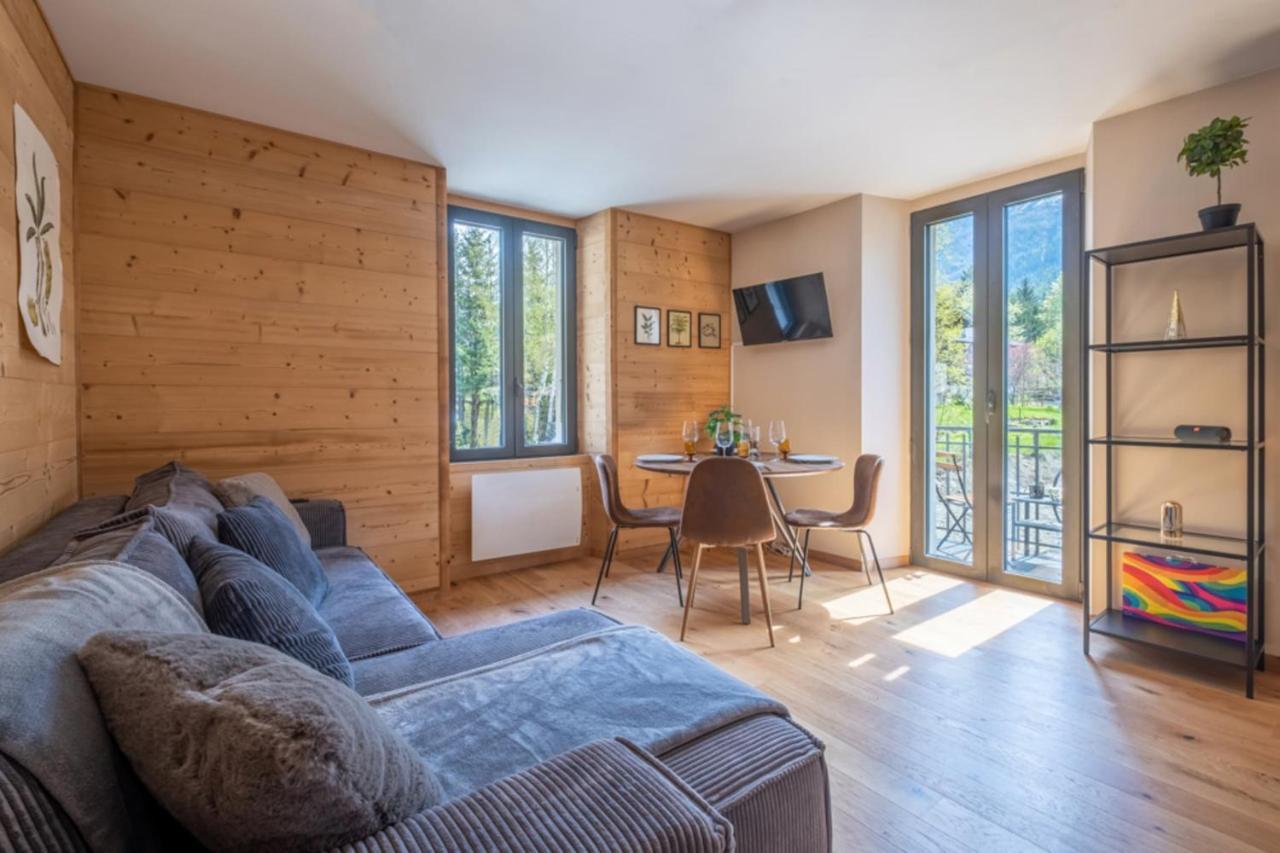 Newly Renovated Apartment With Mont Blanc View Chamonix Exteriér fotografie